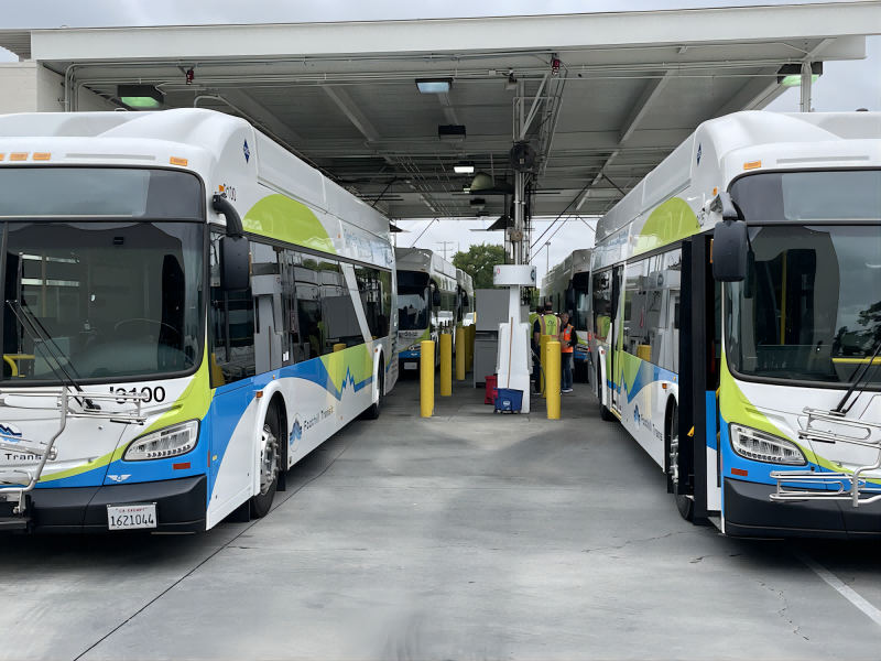 Foothill Transit, yakıt ikmali verimliliğinde yeni bir zirveye ulaştı: 6,5 dakikada 19,1 kg hidrojen